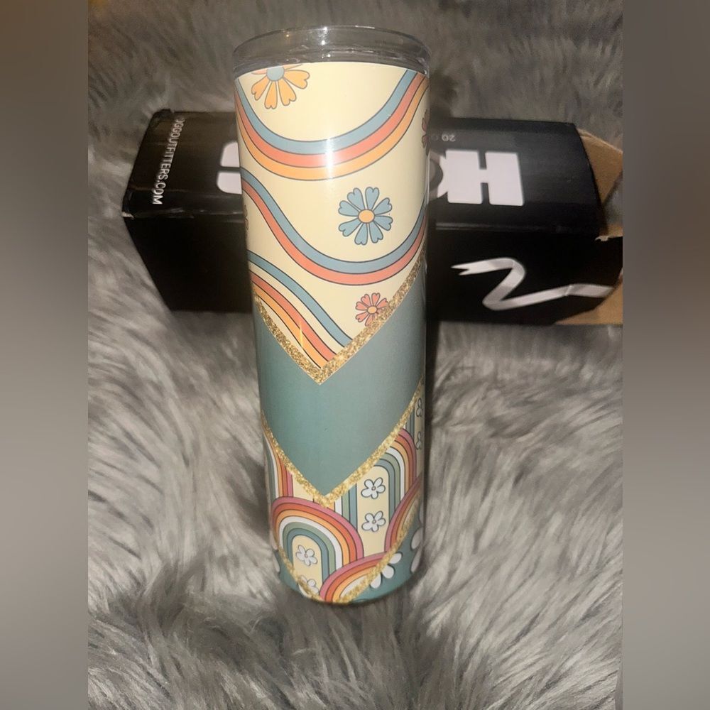 Copy! Brand new in box, 20 oz. Skinny tumbler.